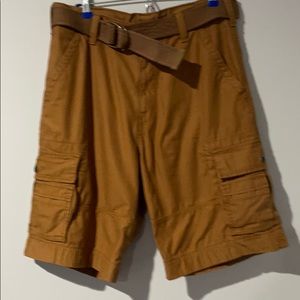 Men’s Levi’s cargo shorts Size 30